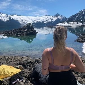 Meet your Posher, Anna